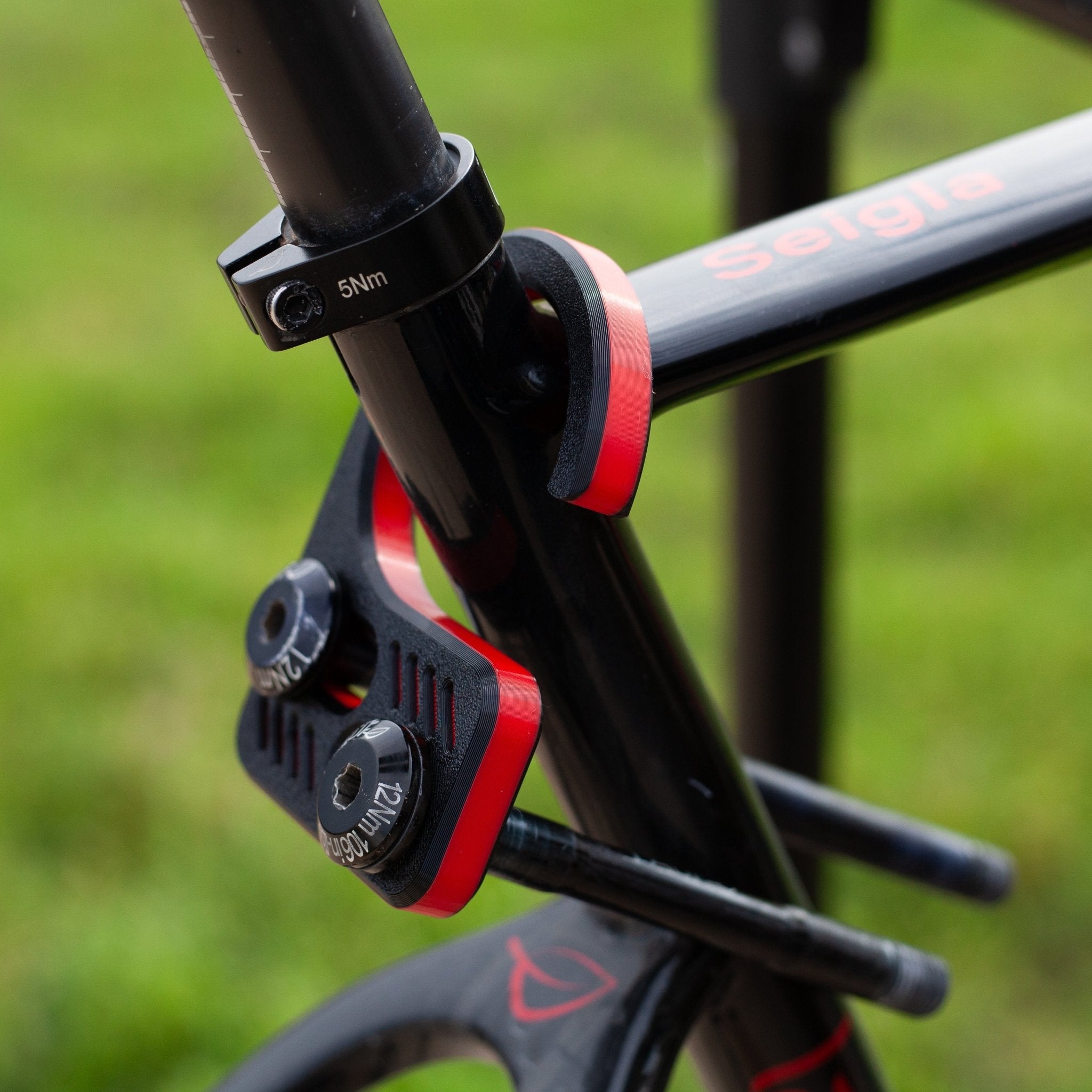 Thru - Axle Holder | Keep your Thru - Axles Clean and Ready - BackroadsLab